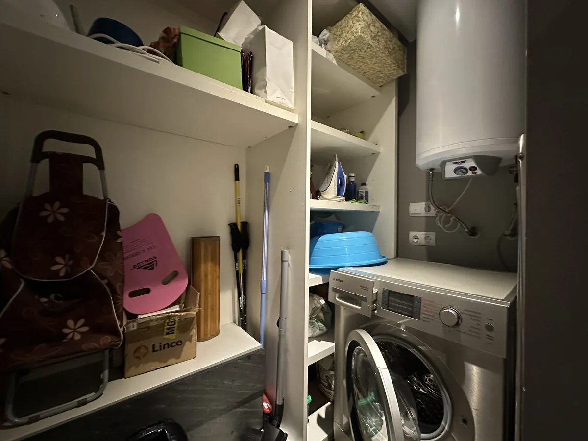 9dc67dc0-39b6-45a6-a35b-0a59f1f26172