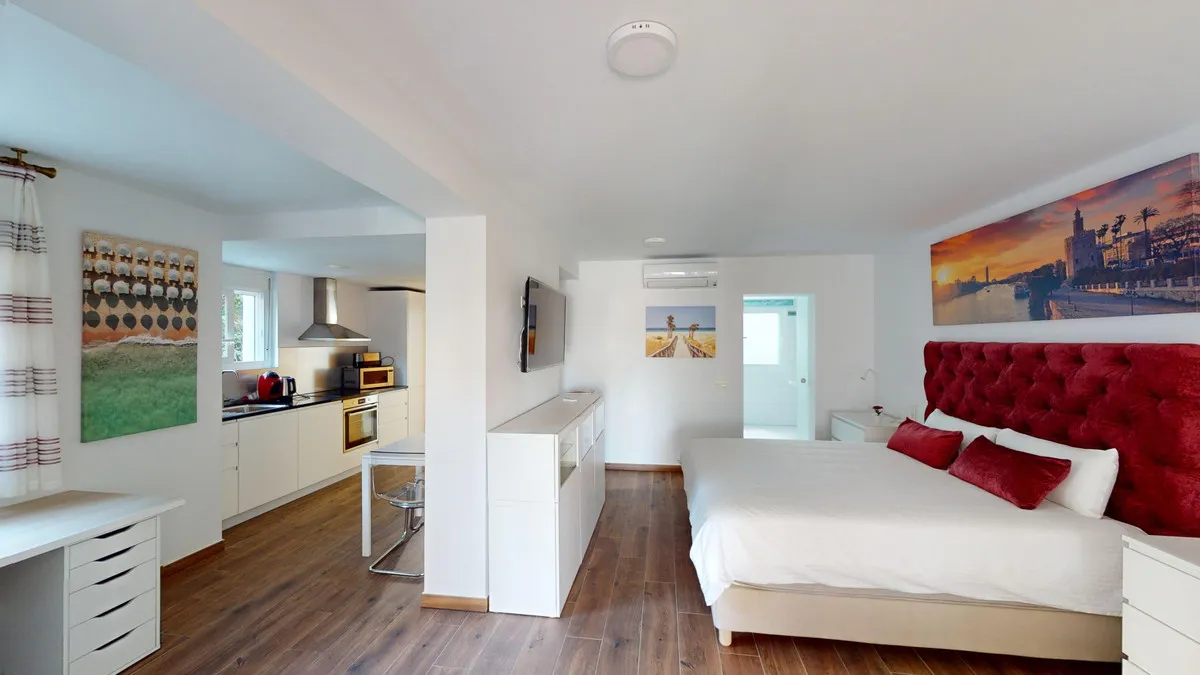 032d57ff-7ee0-4219-9283-5f9b05c6fef3