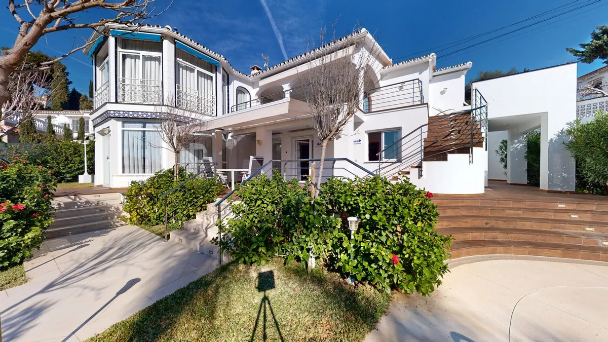 2cc57270-f6e8-47ae-a54e-6a60a09b1f47