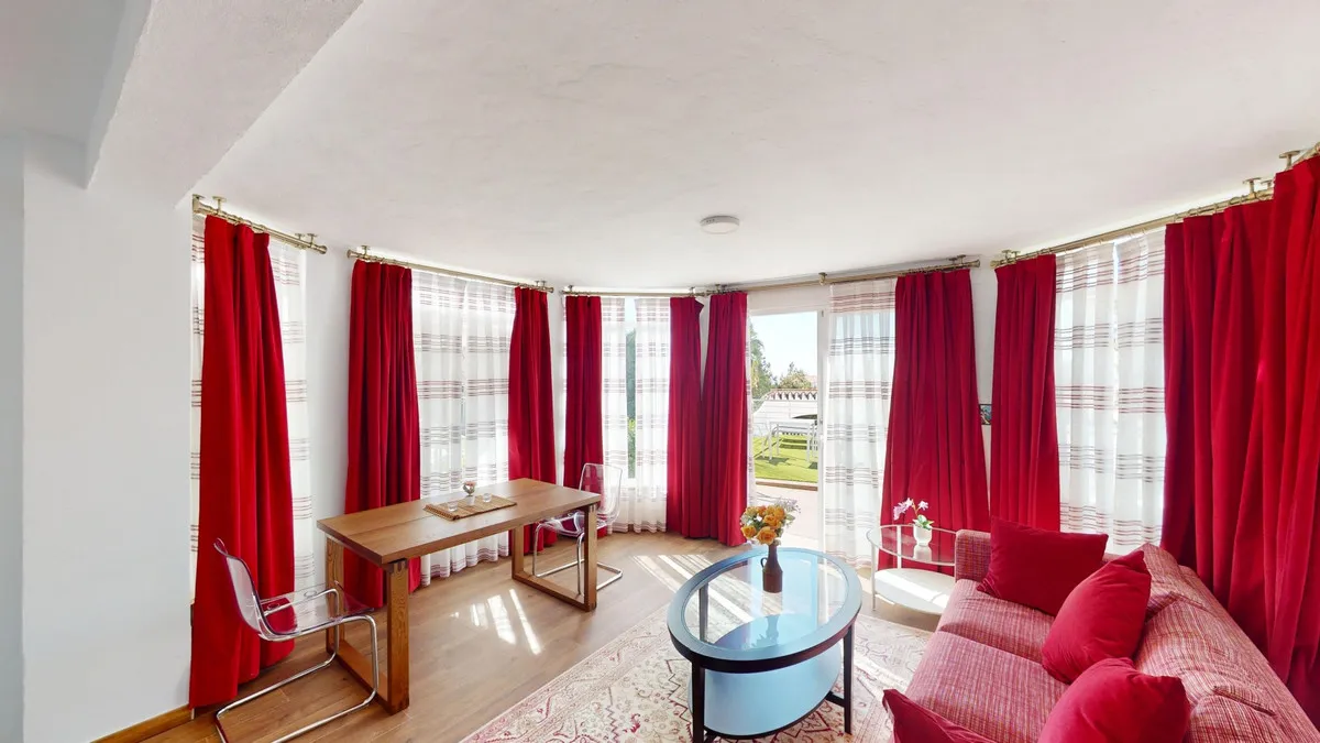 6e9905dc-30ee-4bde-b2c9-6562eaab8de3