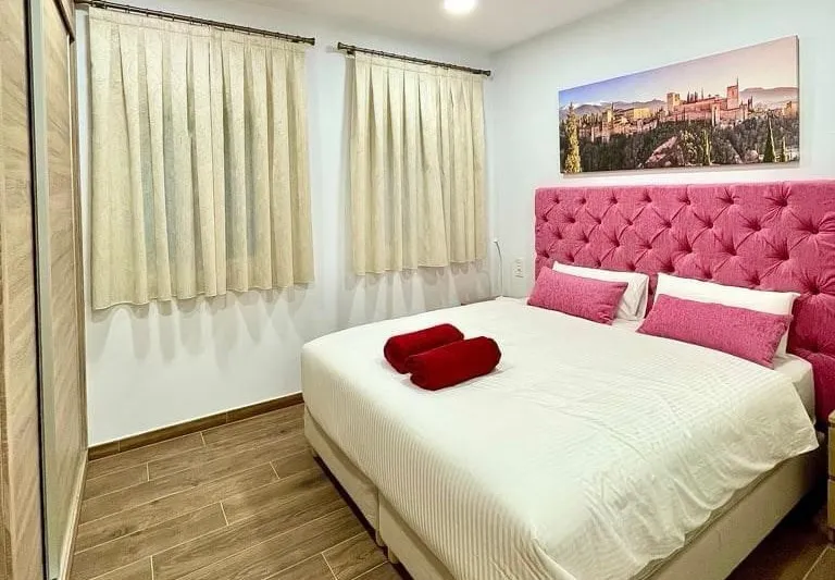 898b0e1e-e88e-47b3-aa25-9d5c93c22f19