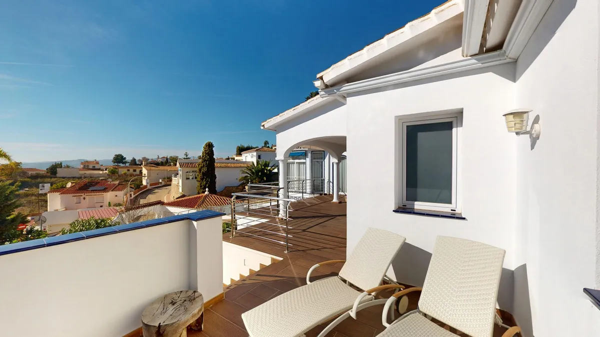 e69e1939-4293-4535-a0fb-2238dbc12365