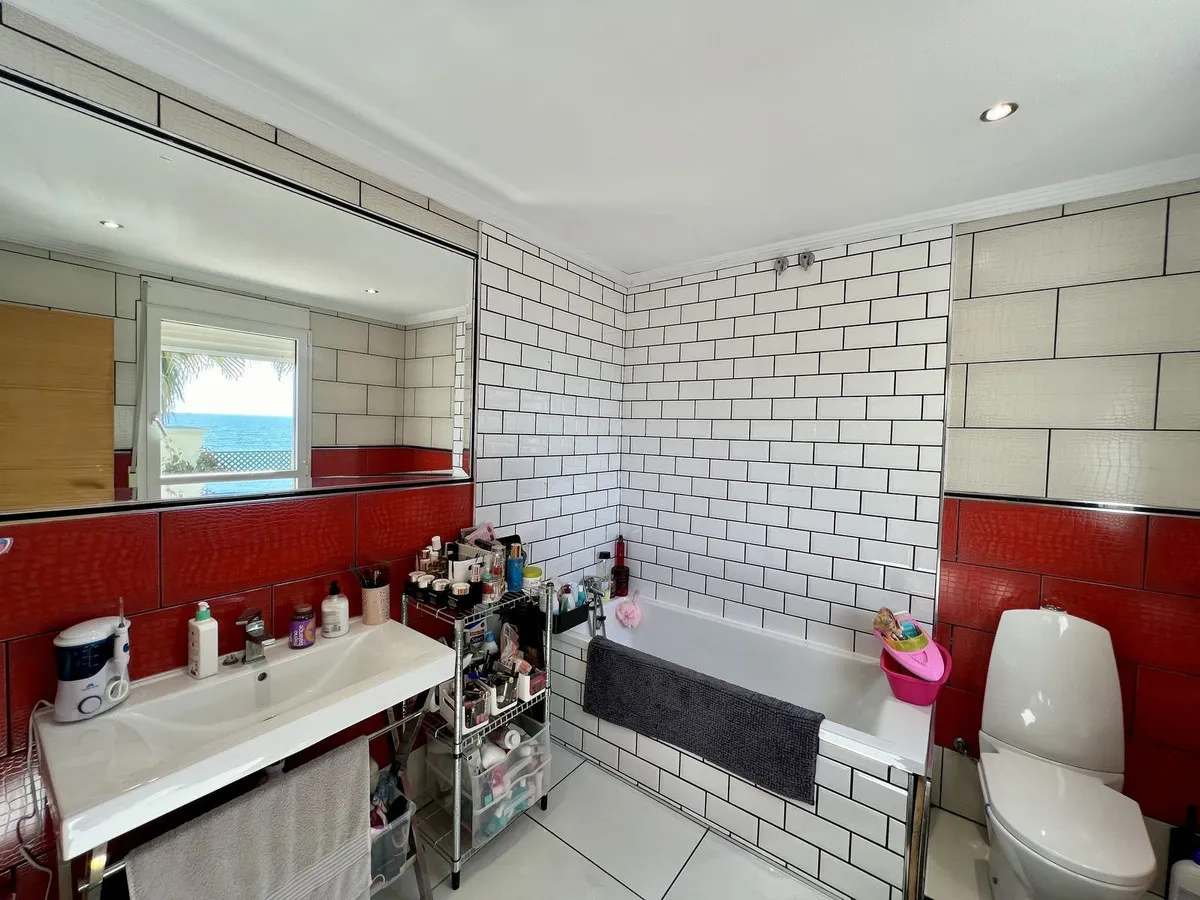 0f86528d-c2ea-4fc9-a2f2-f769f9e7de36