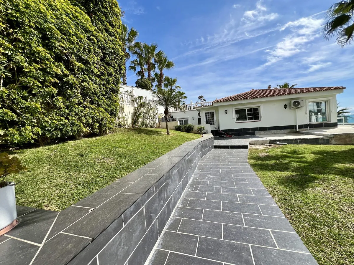 1cdb6510-02ac-42b0-95e3-9fd1b94279c4