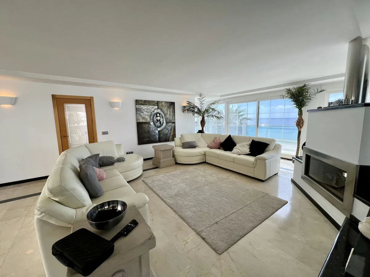 41eb9ae8-099f-407d-a8b8-c10f2ddad311