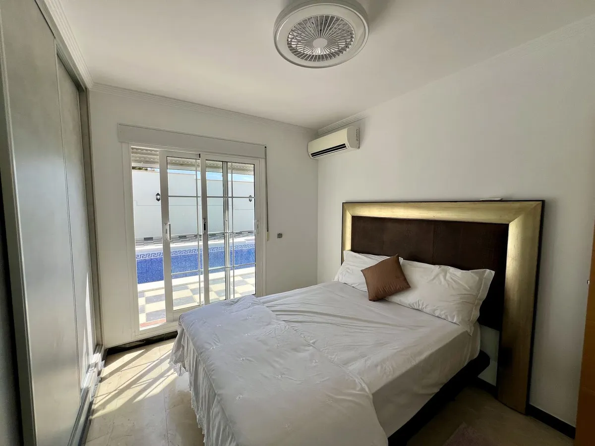 7ffda466-a2c3-4b5e-978b-44ccd42c3126