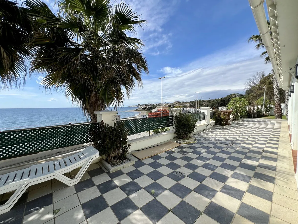 996faadb-6701-4557-90d7-08a81b5a4899