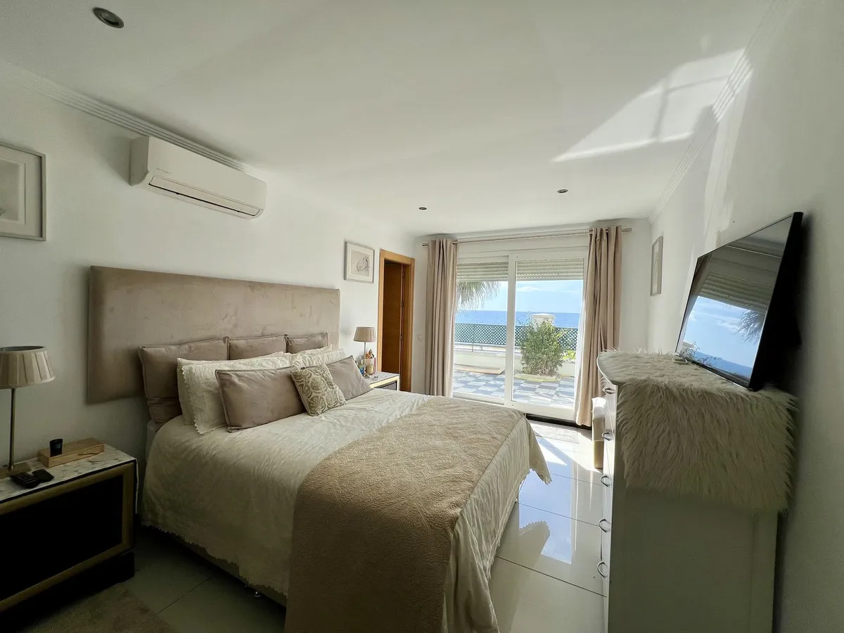 fcff49c8-cbdb-414d-a81a-2ad692dc9340