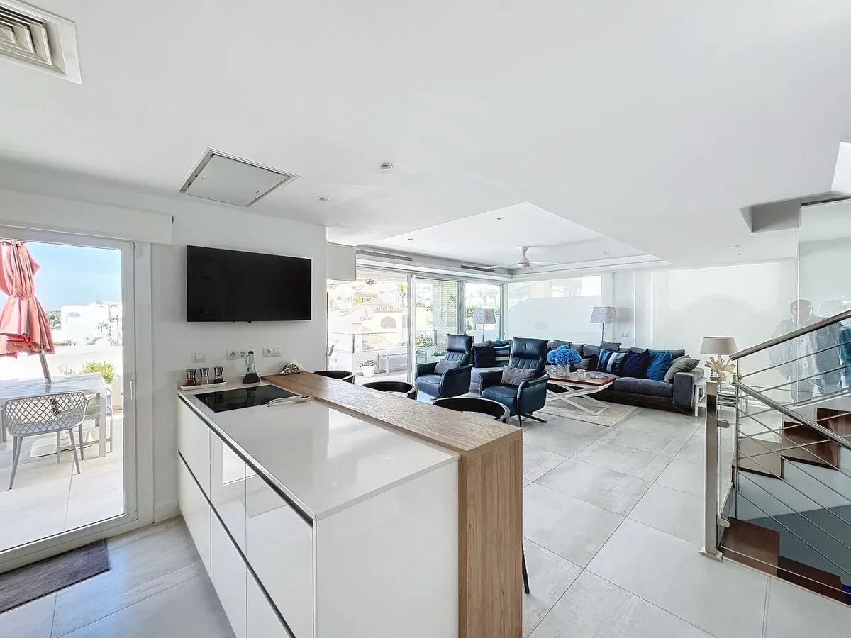 140b0fcd-2ac8-4ce1-a987-387086fa086d