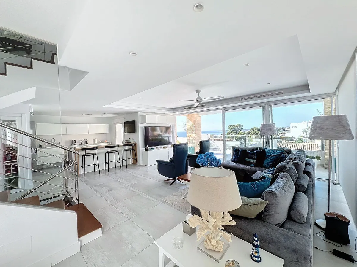 2a791791-63c5-4fd8-a113-8cb7388f0760