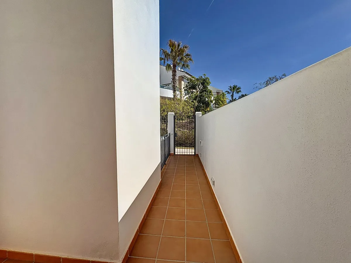 629789d6-21ef-456f-b0e7-2464093d6595