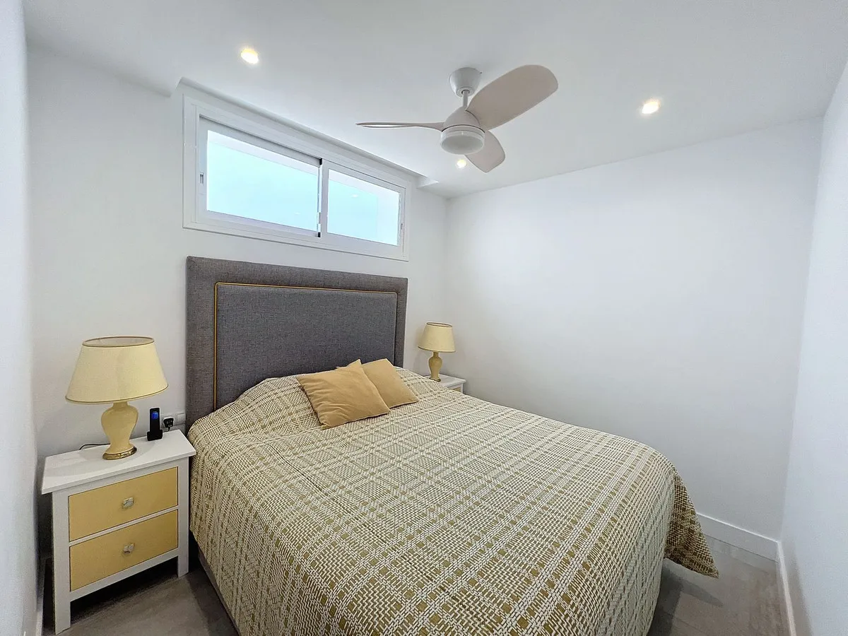 e2d03385-28cc-45b6-924b-a53d7af8402d