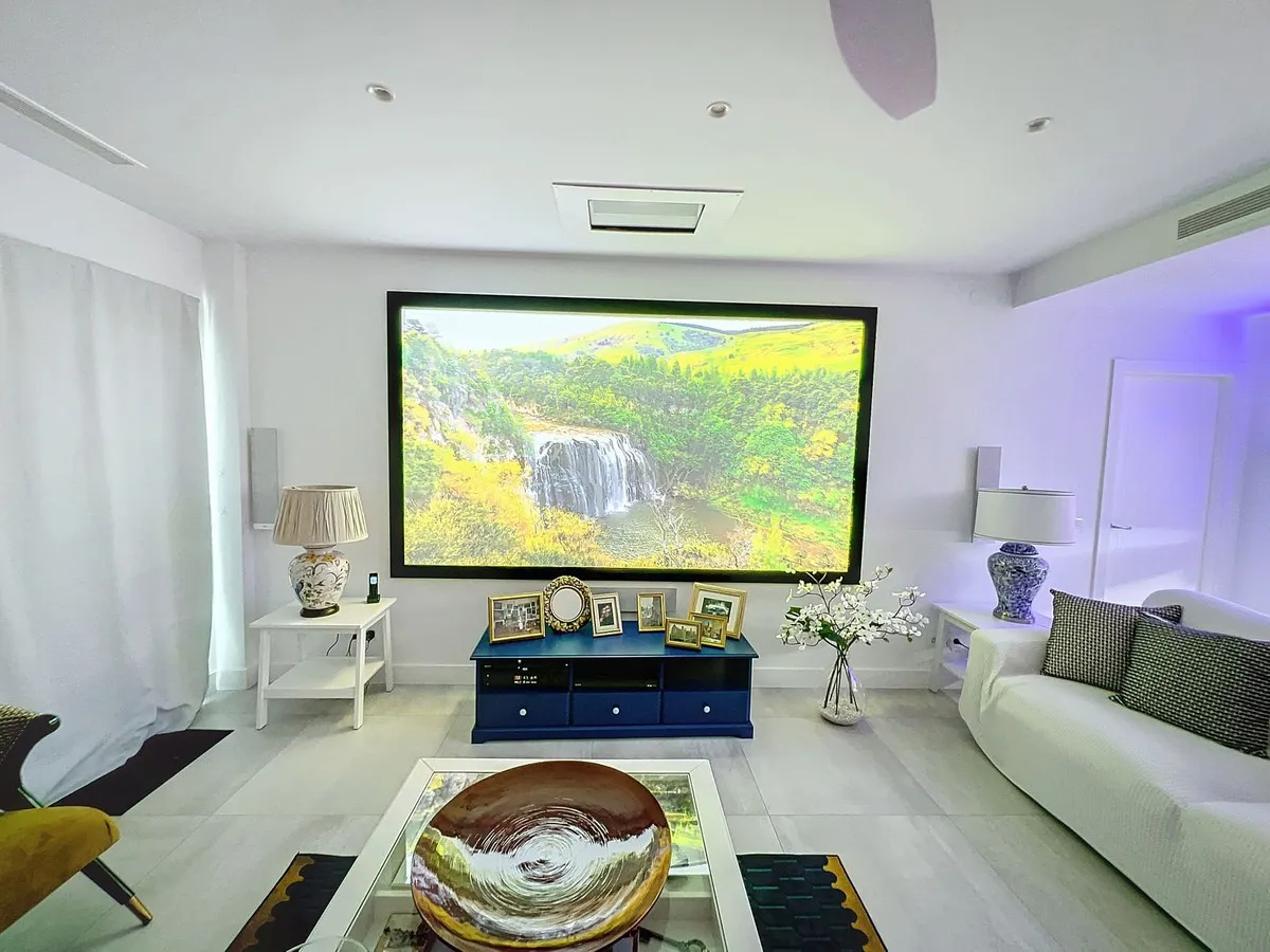 e925402c-bdf0-4d09-b1c0-13390a5f605c