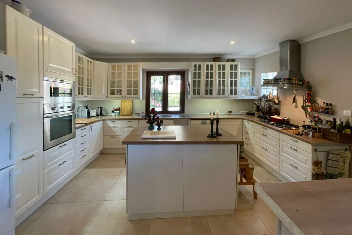 e8eda682-21c8-453a-86c3-49ed0ae24dbd