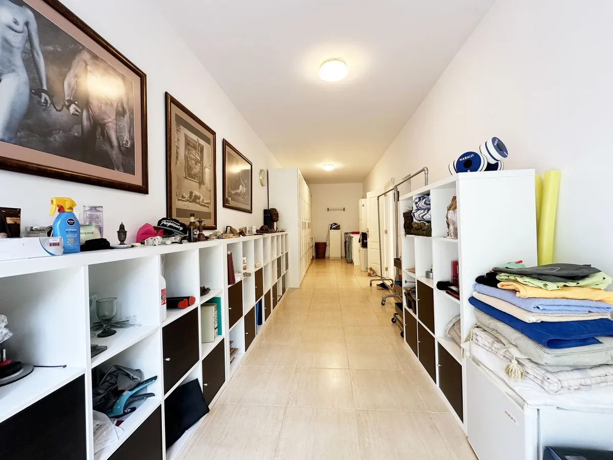 1ed699d9-559c-48b0-adb6-951228ef548f