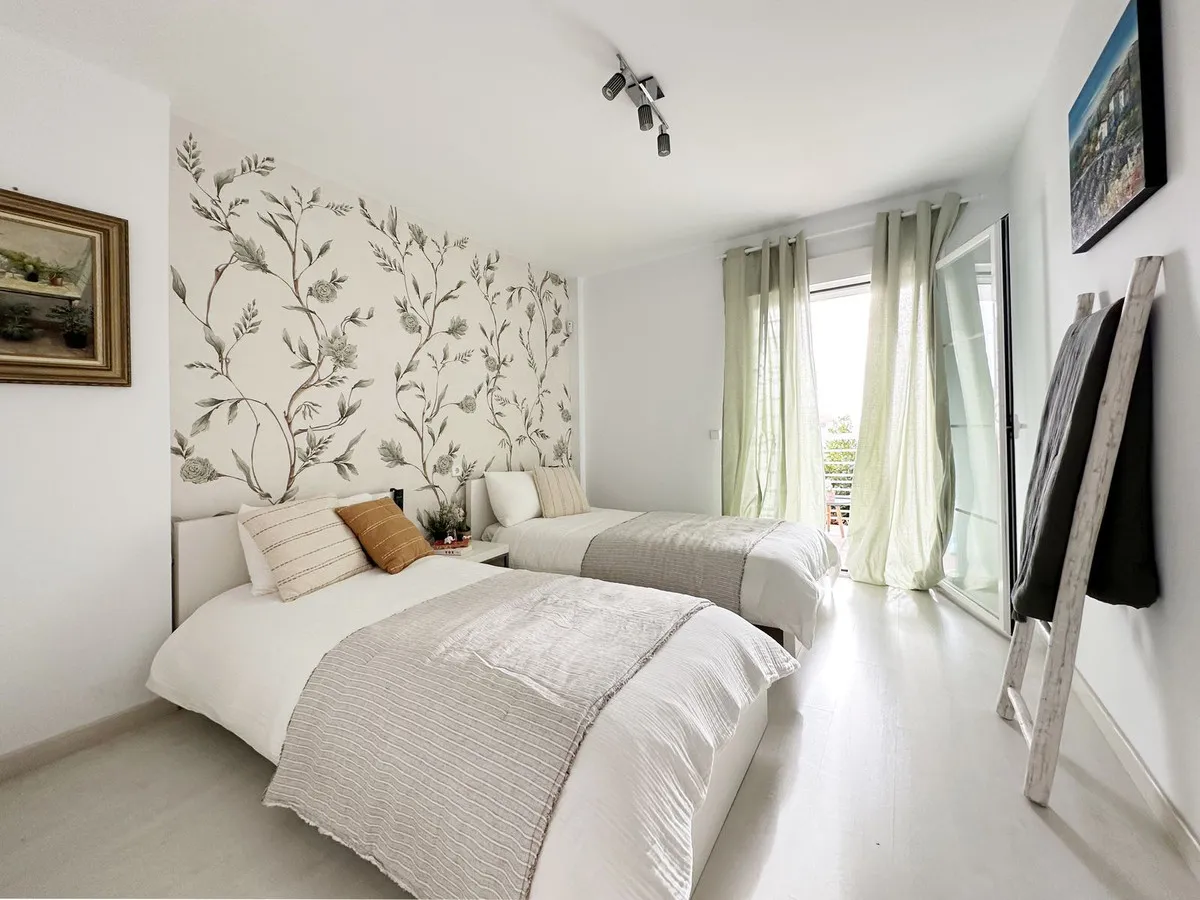 88a0bdb6-7a87-4972-b1c2-6aaad336dcba