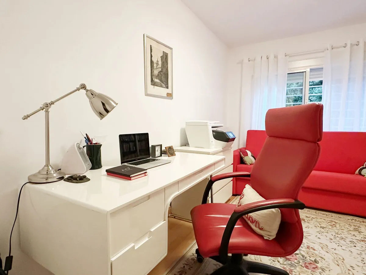 98350ca1-c144-48cc-9671-e2fe7363584b