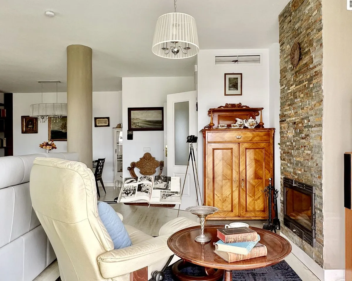 a93260e9-2098-4f5e-be4a-86e71dd437bf