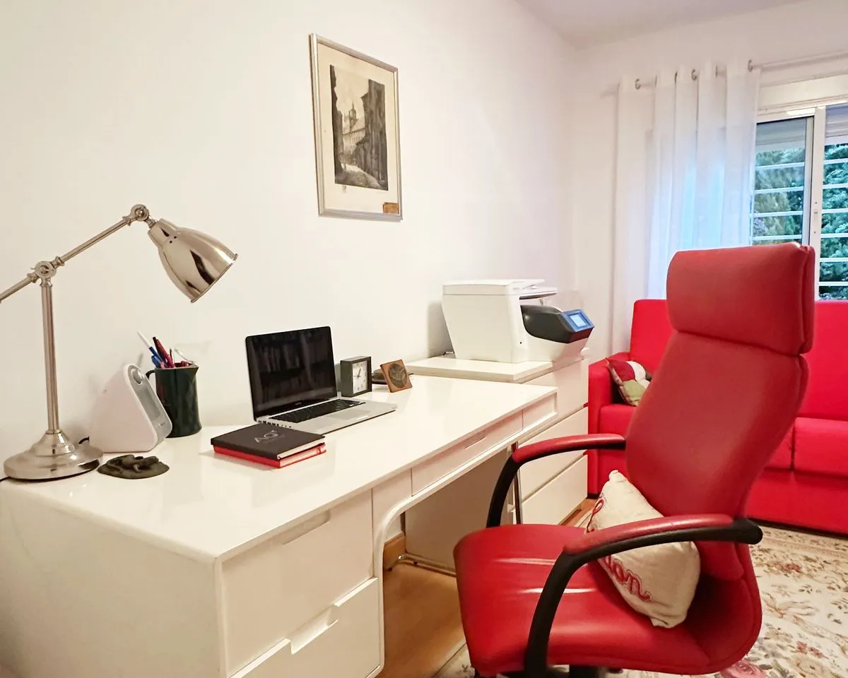 d421b1c4-0150-4ca6-a280-8c38fbd77850