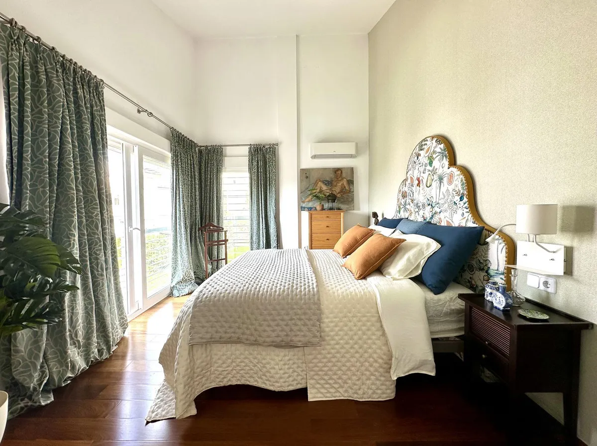 f6788bea-4adb-437f-8684-ef8d144999d4