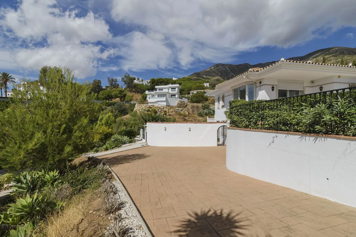 bd247f7c-2a79-4db7-8598-e9587cc82d59