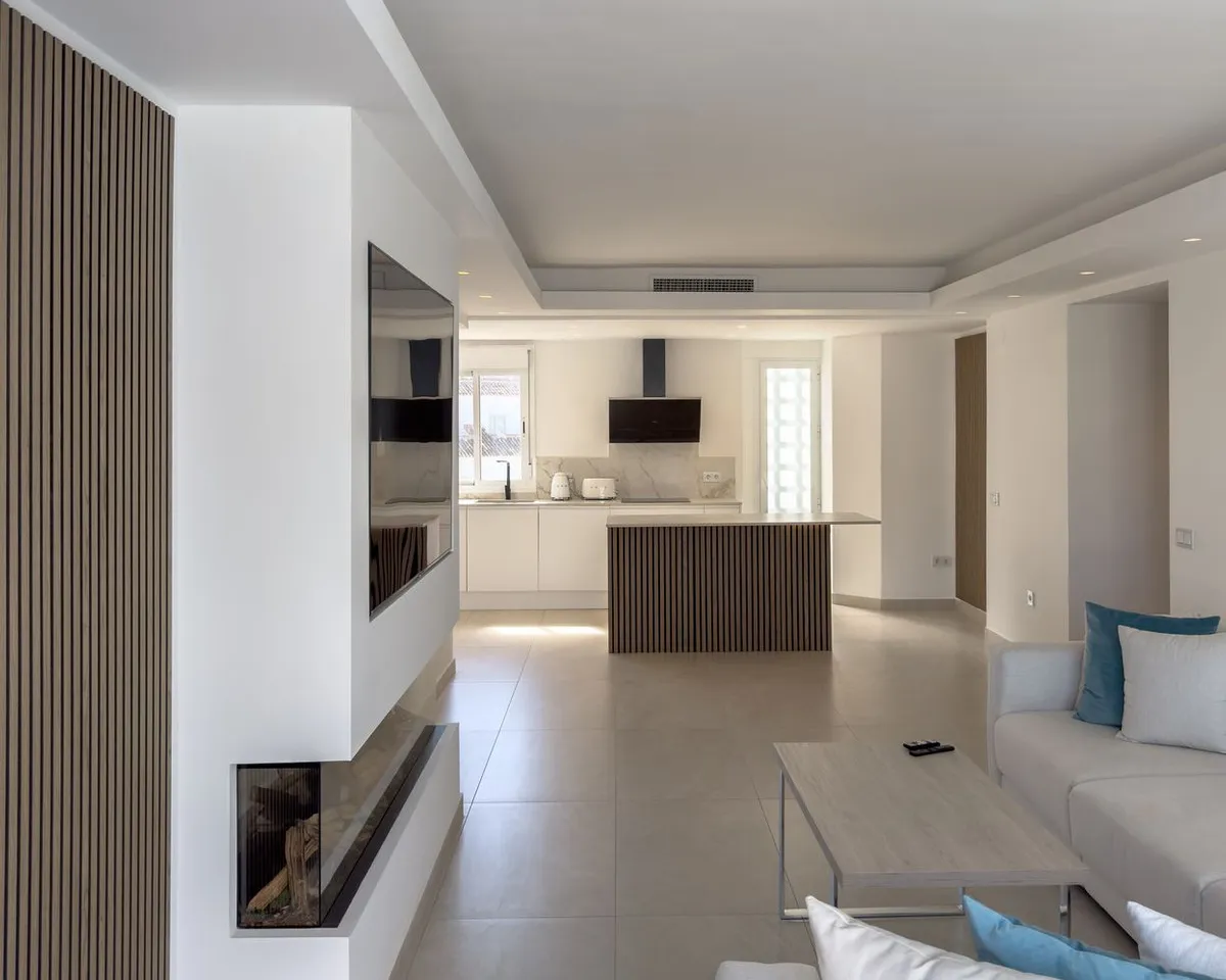 d378dcc0-f564-4919-859c-3d78bfbc3eda