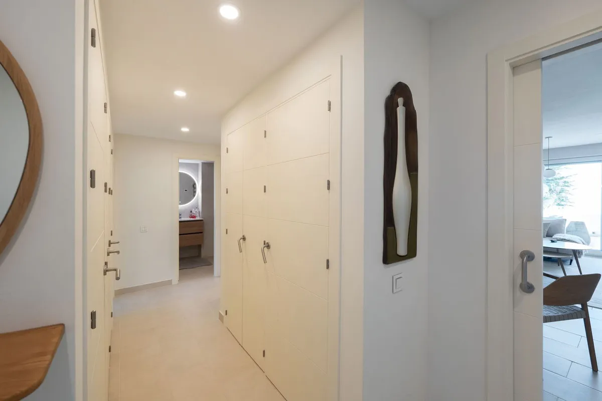 1eb365ed-2fb3-49d7-802c-a155b62c21f2