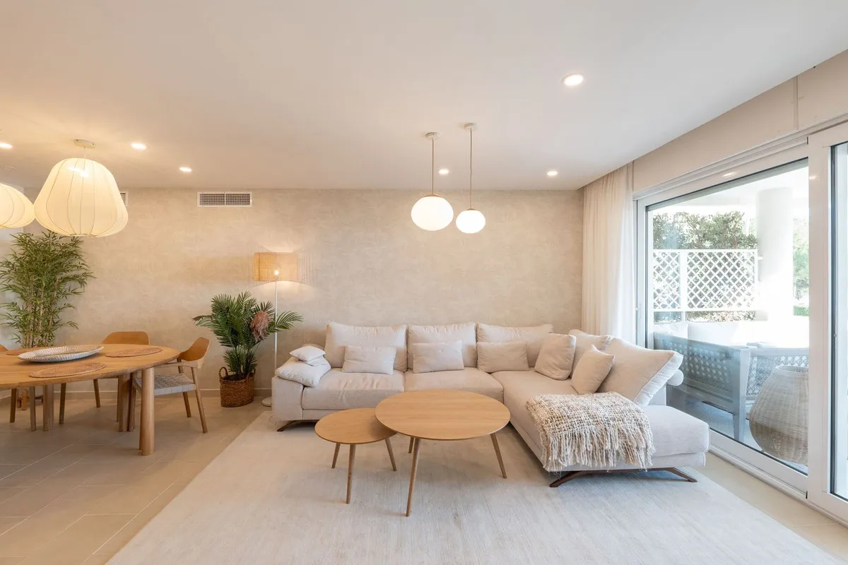 31eee2b2-3698-49ea-851a-d5c4e8809702