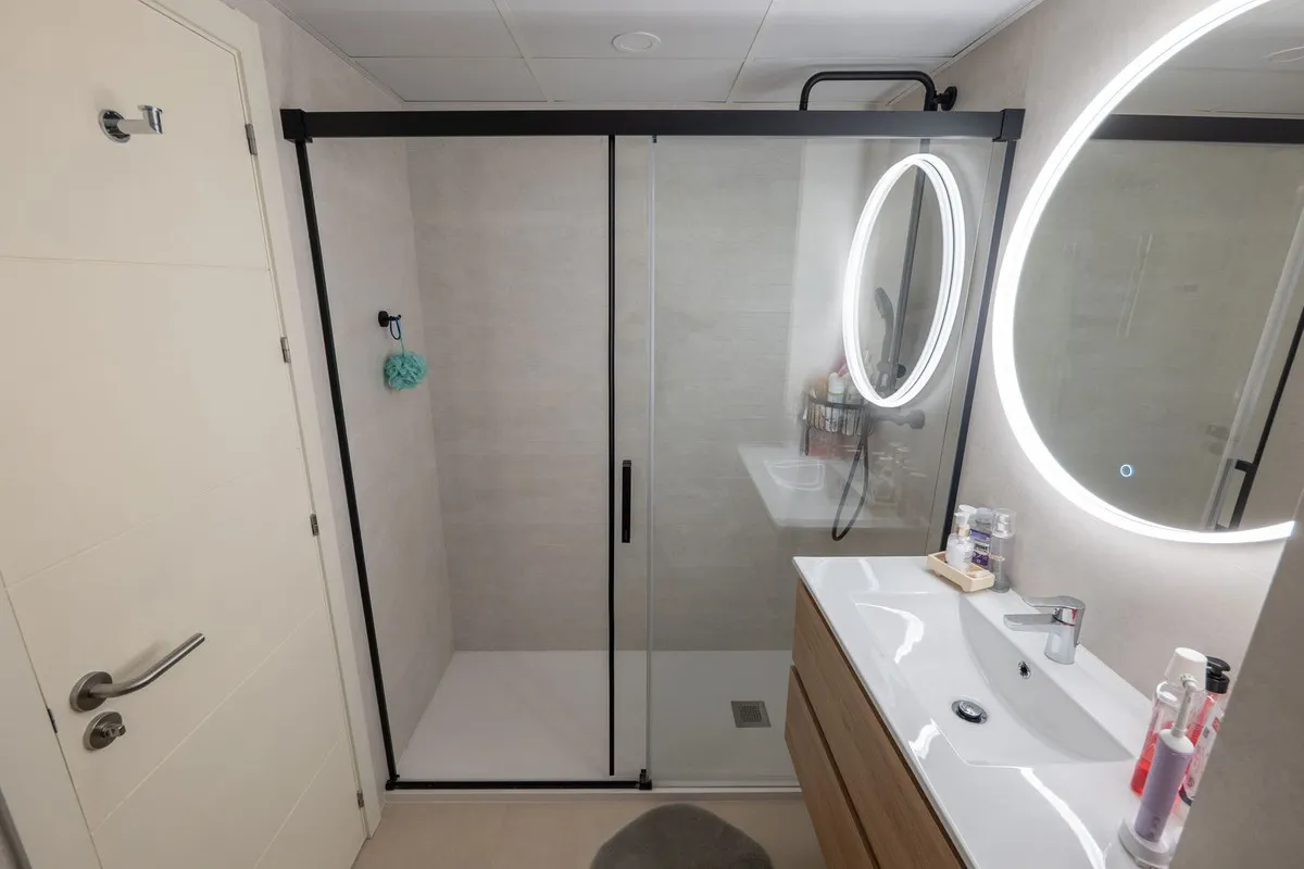 7a6d1573-70d1-4820-9eb4-5ed0fc4b2953