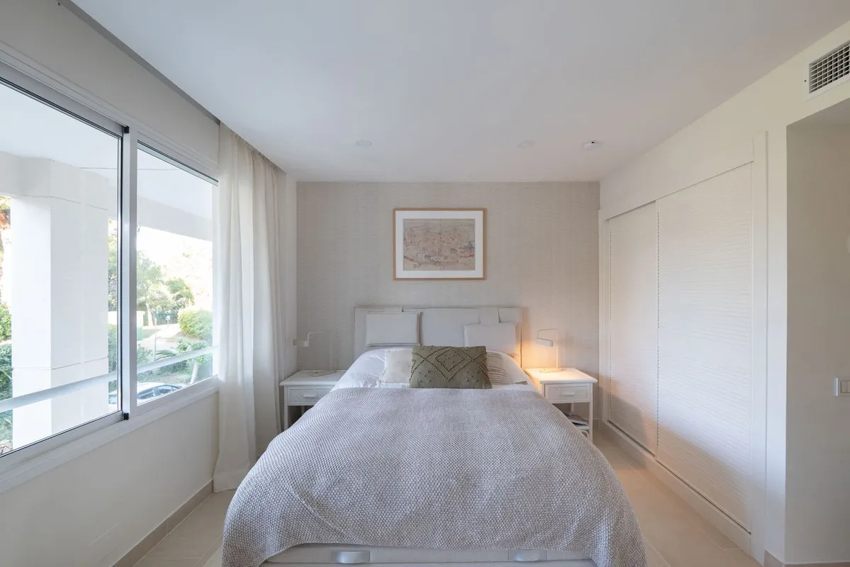 838f8ee1-6be6-4a2e-aeda-6e0feffe2dd6