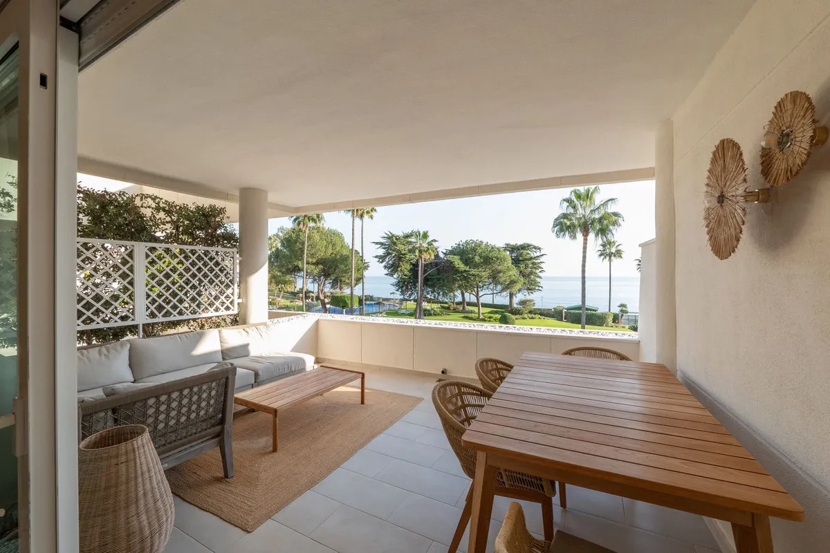 b25b0862-1a44-4643-987d-8c9809786788