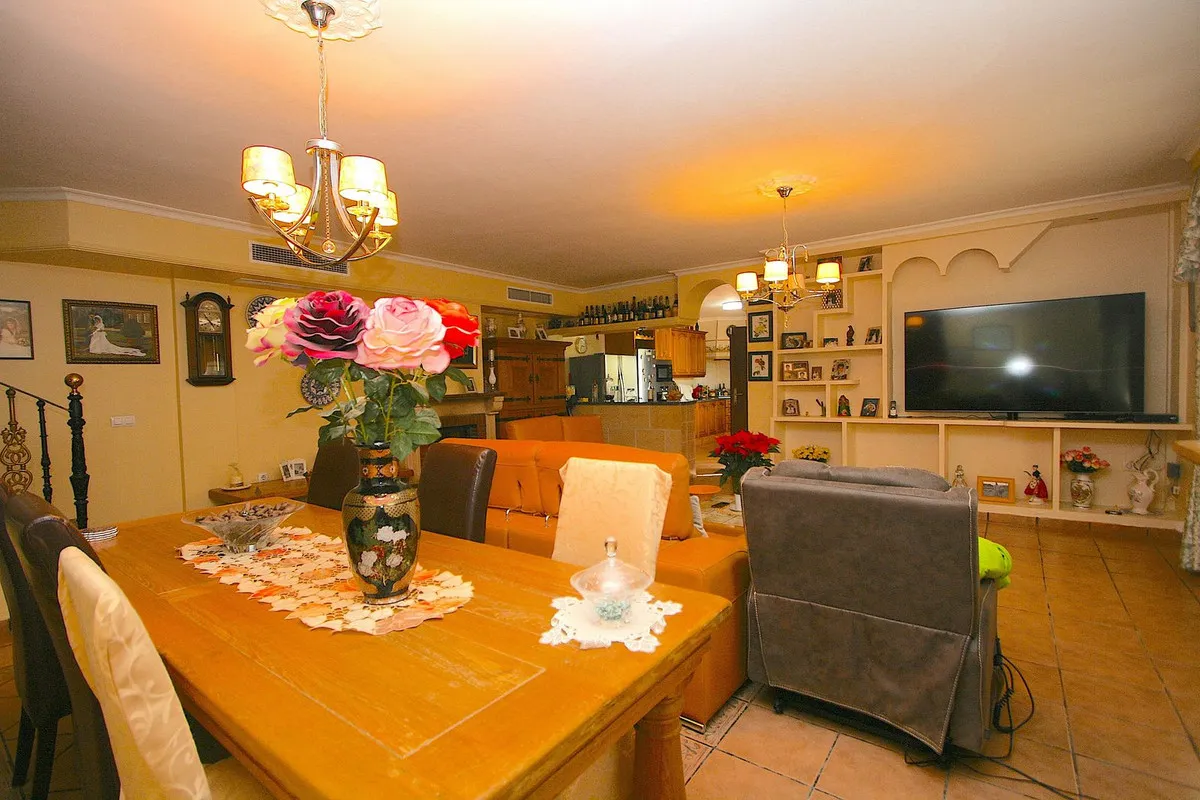 bc054609-c533-4b72-b9b1-cb05b03cf53b