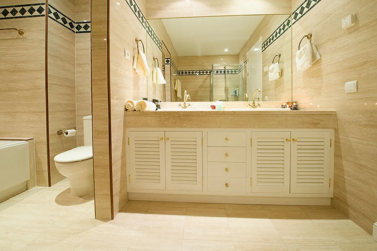 b5524dd8-a1cd-434d-a0a0-20adbd9b3f5b