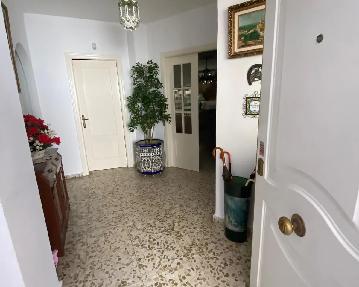 4ac66ebc-d748-4856-98ca-205eae9c2737