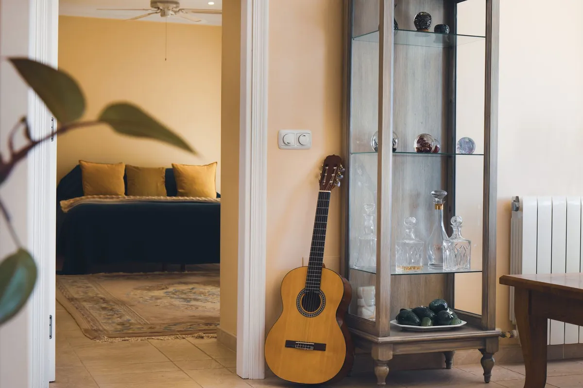 13767b62-d5fe-4daa-9d47-3ab0896b2189