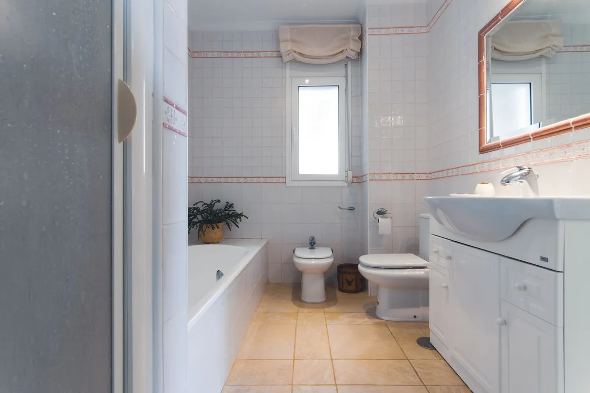 23bcd879-137e-442a-8123-14502ec270f8