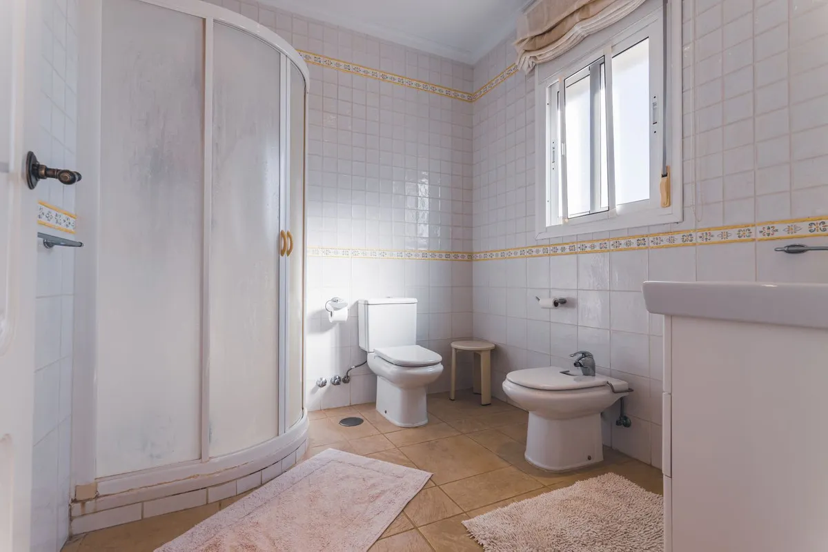 cebced20-3f43-47ff-80a1-30bc6d1445fc