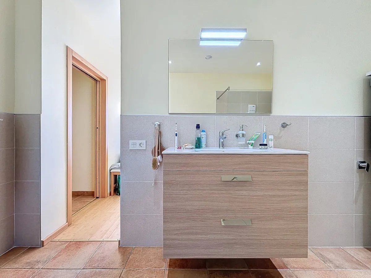 9630e04e-cd02-4c4f-bbae-c21b666a9076