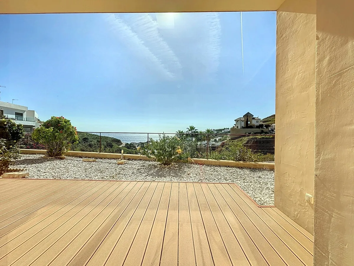 b1499db0-2140-4311-943a-f327d60e1a54