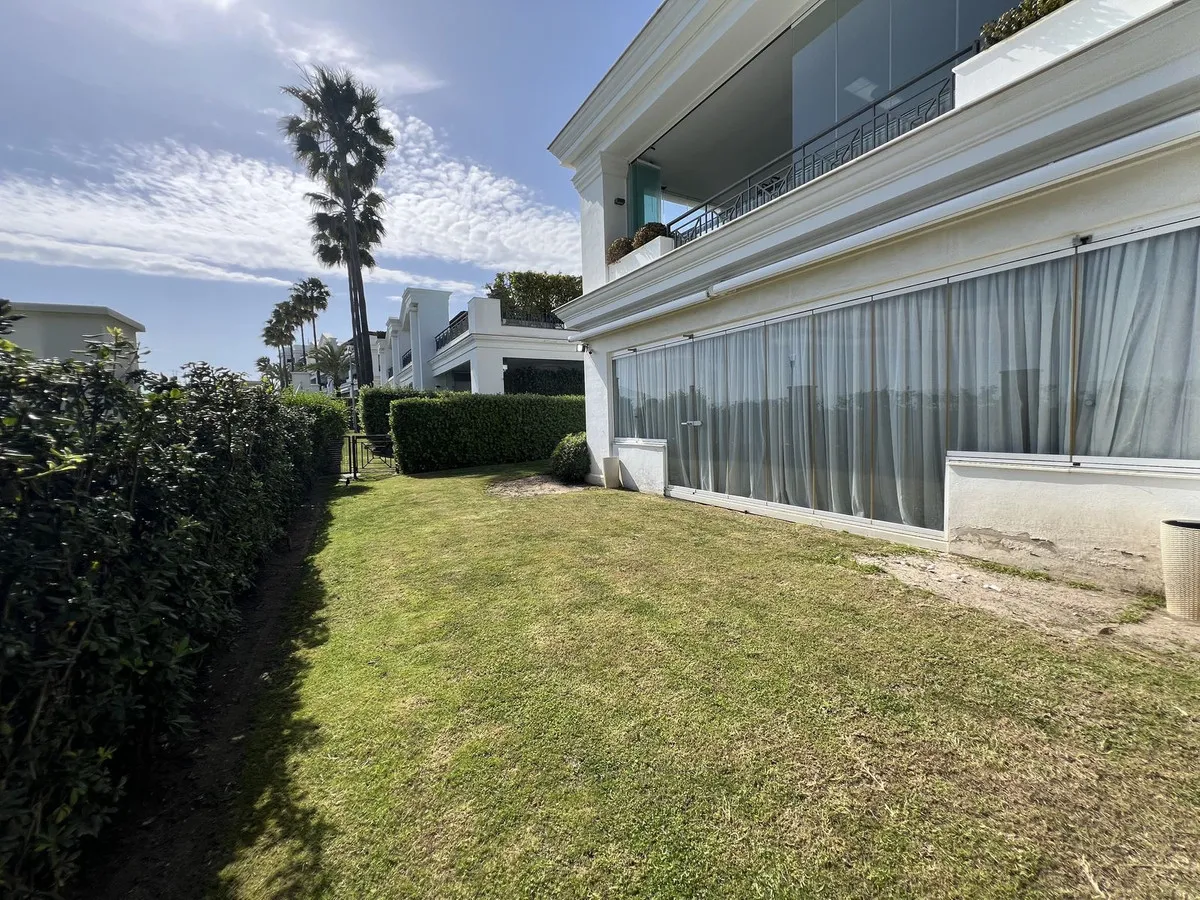 0b72b3f4-98b3-451c-a2e6-755e2ec1ea86