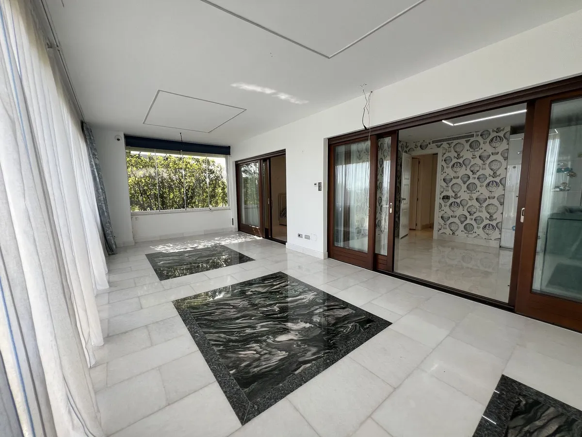 6396dfd6-6152-4fb9-bd56-de7e63b60637