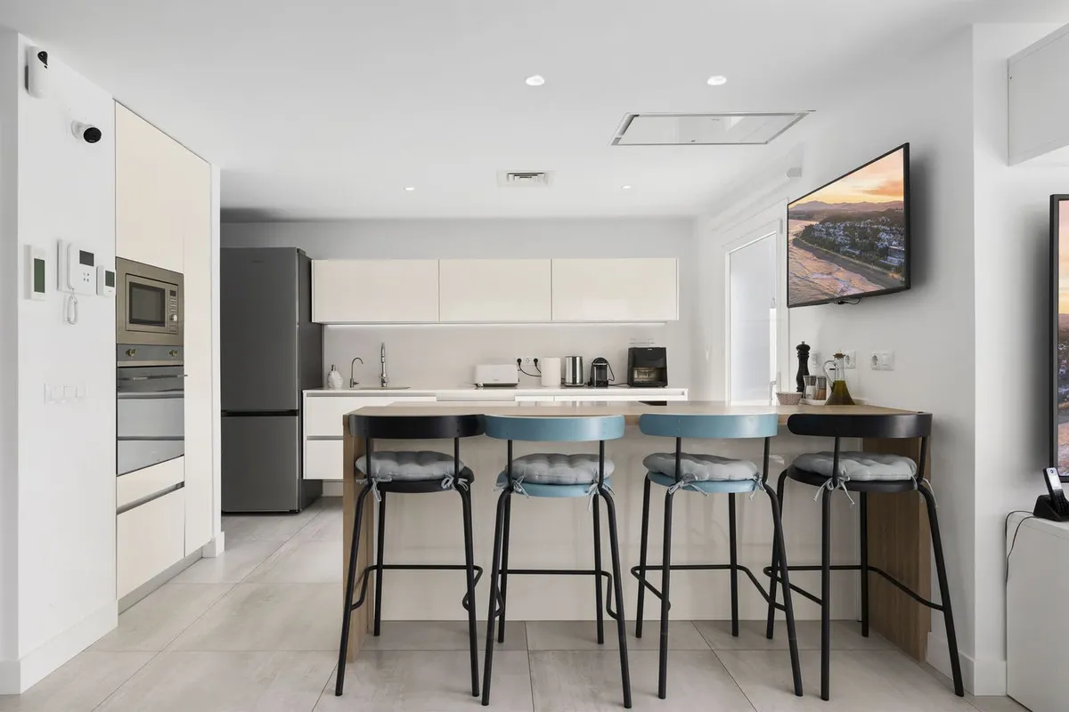 237be30e-ad32-463a-9443-f8f9c7c471f4