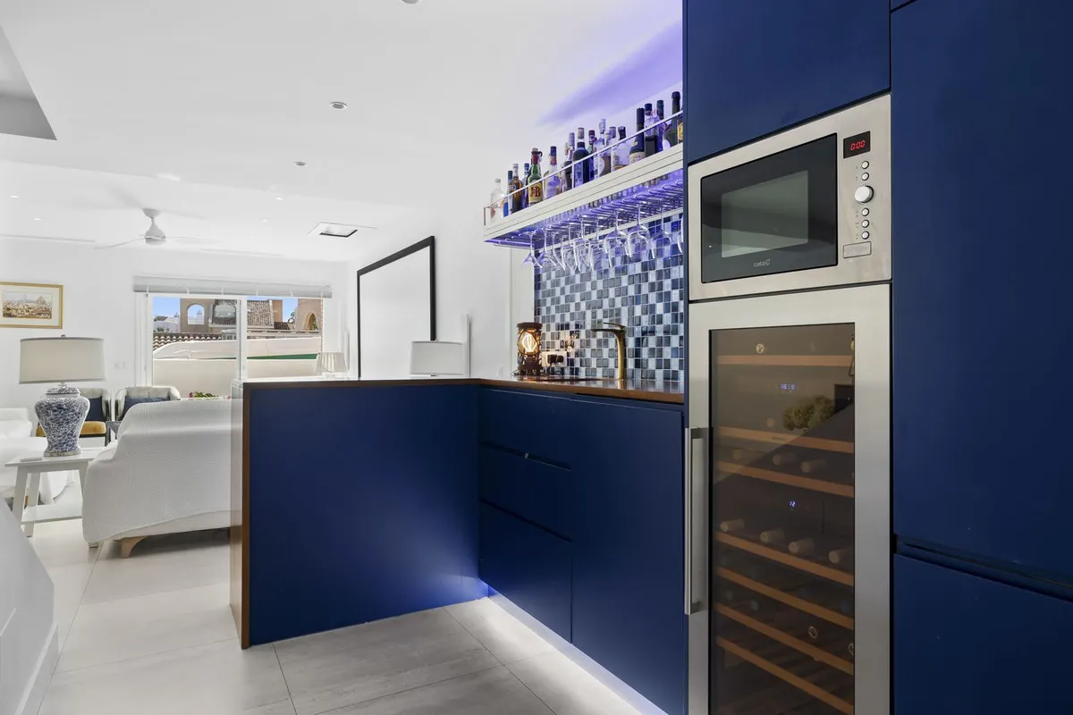 34032473-2885-4cc7-b9ba-3ec37123fcfb