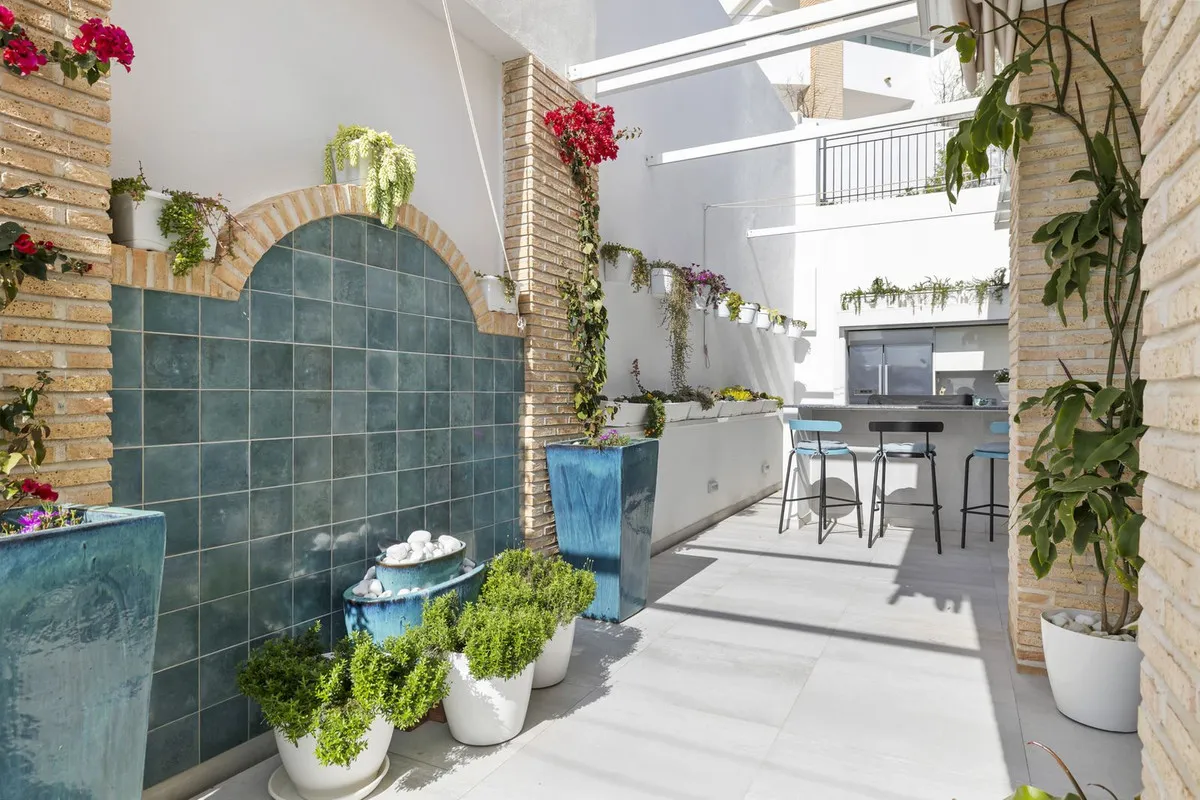 3b018039-67fc-40f6-b397-4adea698bb36