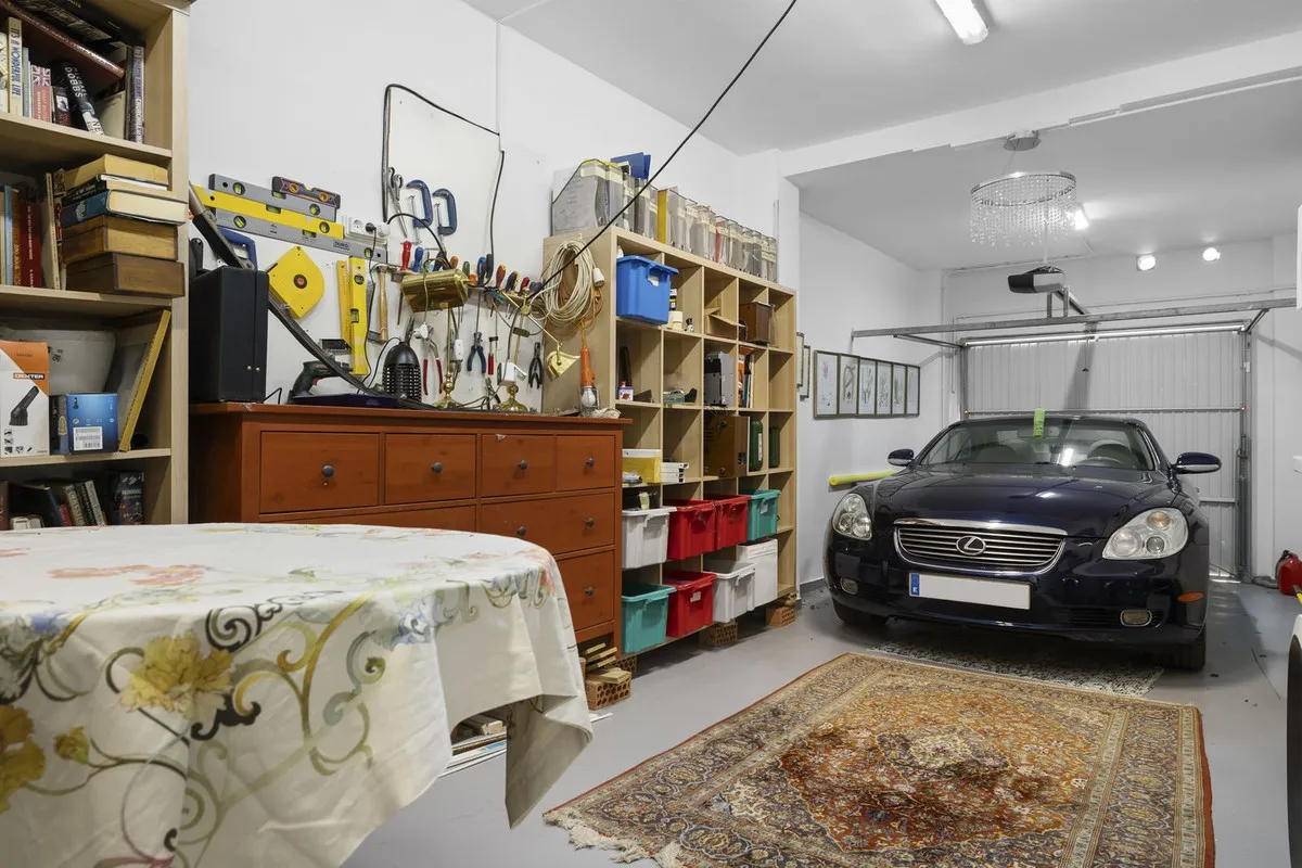 99d6b879-5daf-4492-b1f0-7908475bd1c2