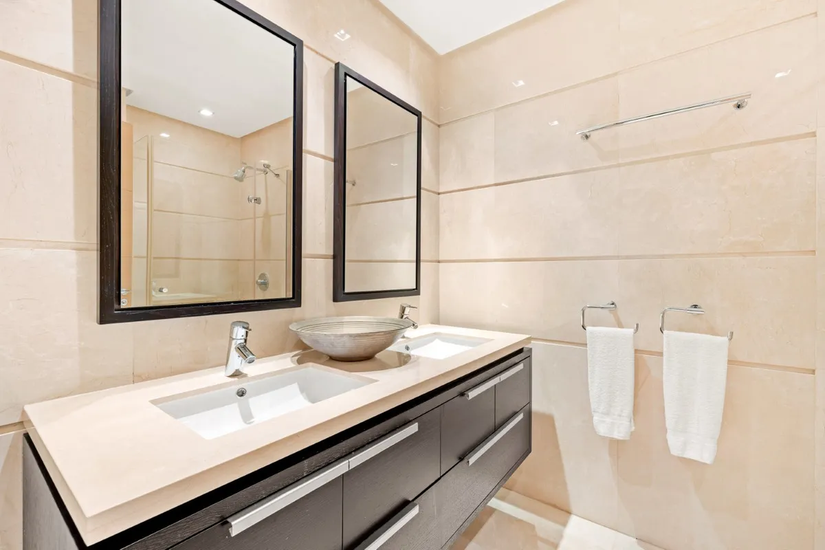 3a430de0-3b23-4487-9f67-e5cd78c08063