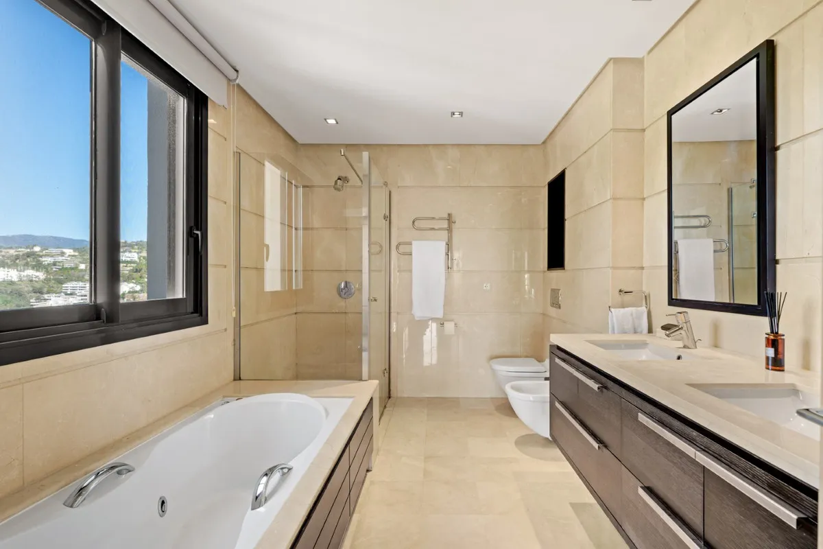 4ff65baf-cfec-435f-89fa-76d44bf9ffe0