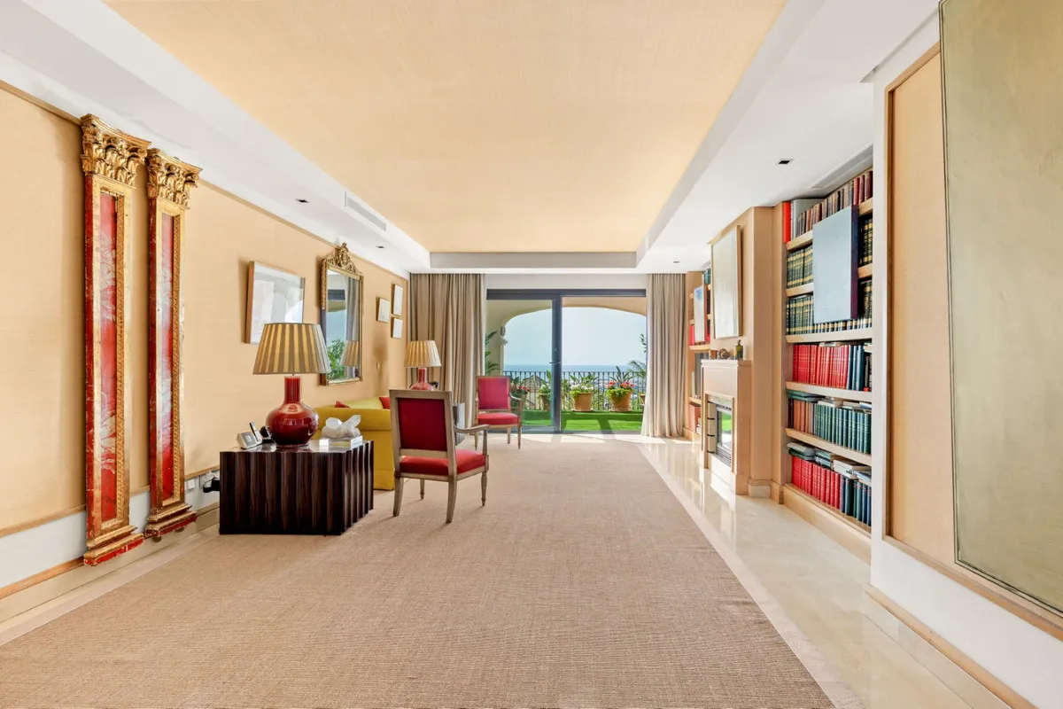 d5b5bc25-bbbd-465d-9a57-07bc38898fd2