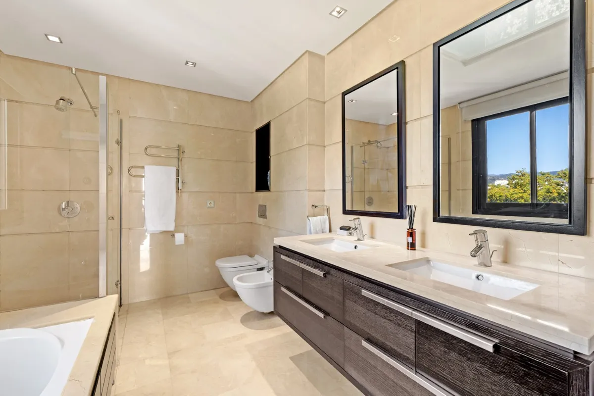 faae636c-e7c0-41ac-ad15-a49cda4fd59f