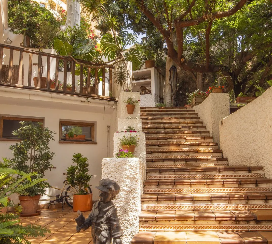 32f0cb19-3a11-4a52-9375-a2c572c50c8d